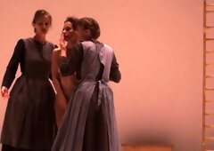 Naked on Stage 225 The Four Seasons 2