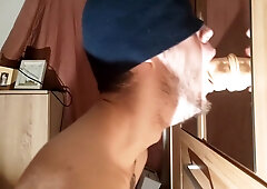 Obozavam Gutat I Vjezbat Grlo