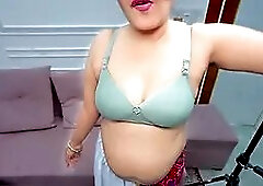 Stepmom Facial- Desi haryanvi stepmom gets cum on face(facial) by her stepson when she were in periods.