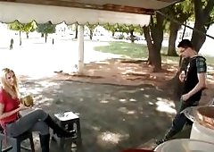 Buck Tricked By A Titty Shemale