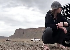 Oral-sex Next to Road for People to See Public Oral pleasure at Hotel