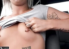 Tattooed teen Aspen Ora likes a thick weenie in her throat