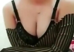 Cute Paki Chick Shows Her Pussy