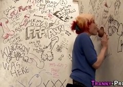 Whore tranny gets a bj