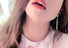 Amateur wild chick solo masturbation