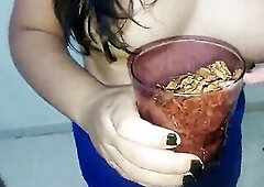 WOW, MY SNACK WAS AGREEABLE, CEREAL WITH CHICKEN MILK!!