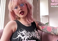 u let alt mom ruin your life for an climax