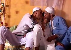 GayArabClub - Three way ravage inbetween Arab men