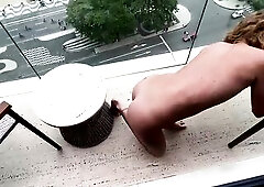 ÉJACULATION INTERNE ANALE sur le balcon à Rio de Janeiro