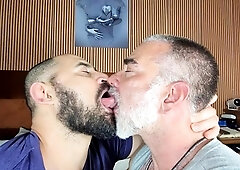 RJ MALE VIDEOS - Kissing My Favorite Lover Very Horriedly -