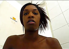 Stefany12inchesx tease Archive 08-21-2016