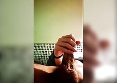 EDGING - mi sego e mi scopo il culo in hotel. Enorme sborrata