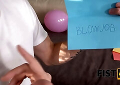 Fist4k. gal in lingerie doesnt mind experiencing bfs fist inwards her peach