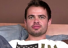 Solo: Rainforest to Desert: Carver's Wild Journey