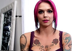 Deepthroat challenge with Annabelle Peaks