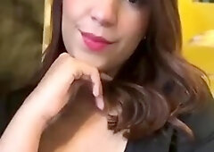 Love Chat Big Boobs Brunette Masturbating For Cam