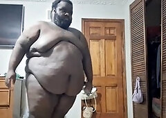 I used a water pump to inflate my tiny dick