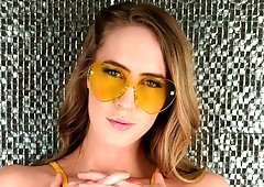 Amazing hottie Cadence Lux gives a very dirty and sloppy blowjob