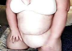 Hawt pants show off. Watch this hawt hawt ssbbw shaking her appealing hawt butt????????????