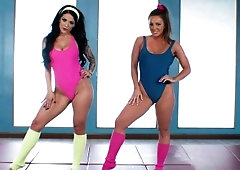 Amazing Abigail Mac and Katrina Jade do fitness