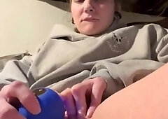 I can’t stop cumming, see how moist my chunky vagina gets