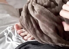 I watched Netflix with a sexy blond & cum in throat