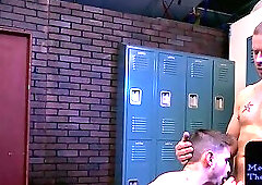 American gym stud bareback fucking amateur bj