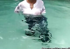 Older Mother I'd Like To Fuck Deauxma All Juicy Outside Poolside & Exposed Beach!