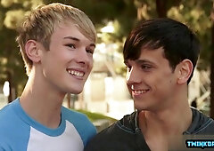 Yam-Sized Shaft Lads Spin Flop With Cum-Shot