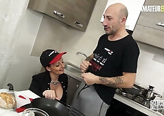 Curvy Italian granny meets Omar Galanti for a steamy casting session