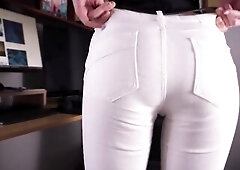 Worship My Ideal Booty In High Weisted Jeans