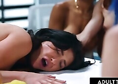 New Girl Gets Fucked In Public