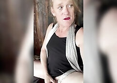 Kitten Discovers Knob Dock 1 of two