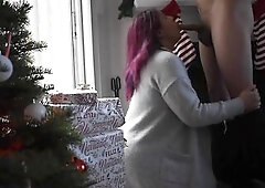 Christmas morning throatgoat for sugar dad tractable sweetheart