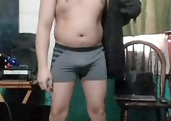 Jesus en boxer jalandose el pene avienta semen capitulo 6