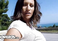 CULIONEROS - Fleshly Jane Gets Adventurous With A Sloppy Bang In Public Not Caring If That babe Gets Caught