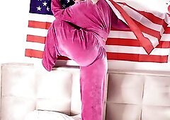 I acceded to take photos of her, and it all ended up in bawdy sex