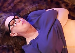Curvy American wife in glasses enjoys intimate clit play during passionate couple sex