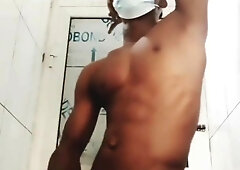 Love for the jizz: Black stud jerk in public rest room