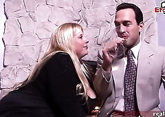 EroCom.tv - Here a woman finds thee. The 1st erotic community where normal hotties ask dudes for a sex date. Try it for free