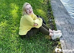 I met a hot blonde with glasses in the park and she wanted some cum.