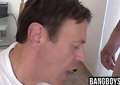 Mature homo sucking cock before rough raw fucking by escort