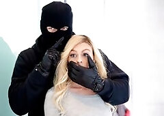 Enjoy this compilation of thirsty babes such as Alex Coal, Amethyst Banks, Nina Elle, Courtney Taylor, and more get mouthy in the best ways as they su