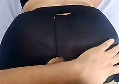 Colombian big ass with lots of oil