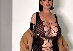 Busty Amateur Delivers Sensual Titfuck With Massive Dick Pleasure