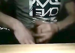 Wichsen bis die ganze Sahne kommt