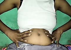 18 year old Indian with big nipples enjoys Desi sex