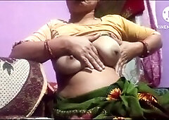 Big ass bhabhi Sexy Gunjan gives a delicious massage while fingering her untrimmed labia