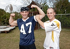 Awesome public 3some with Danny Brooks, Ralph, Jace Jones