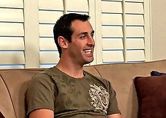 Shredded guy blows the biggest load ever